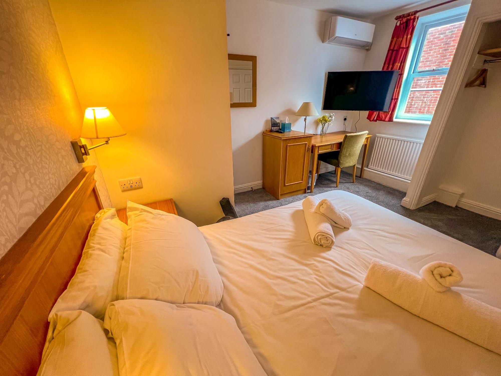 ספלדינג The Red Lion Hotel מראה חיצוני תמונה